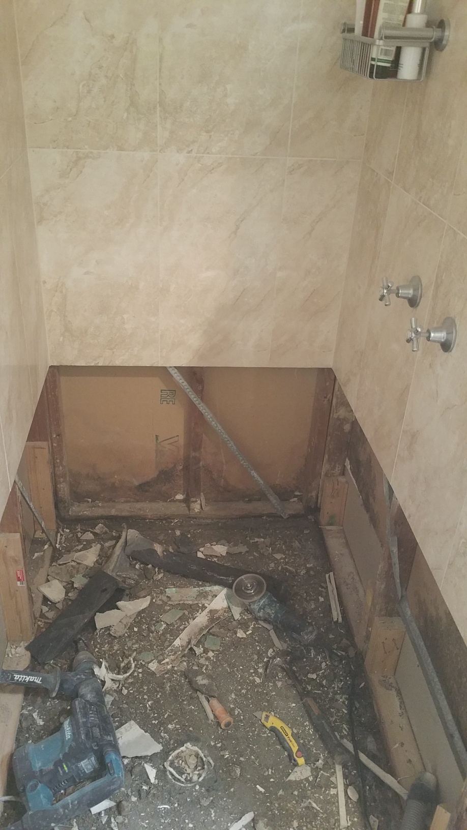 Residential tiling project